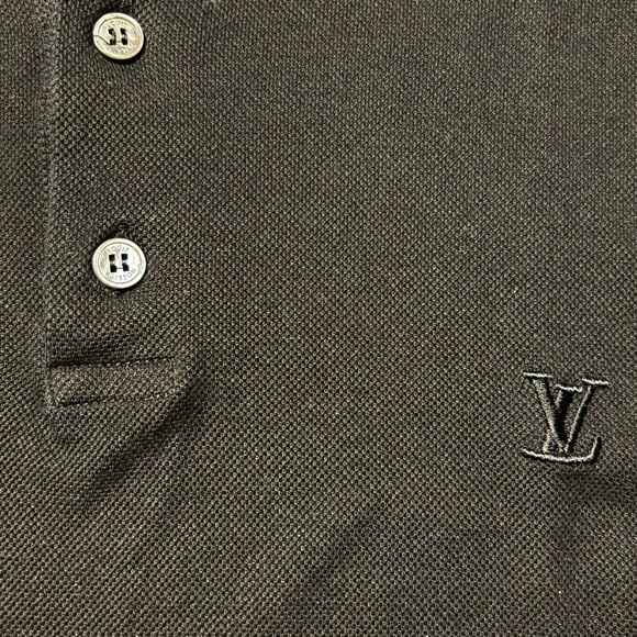 Louis Vuitton LV Embroidered Polo Shirt 🔥 - Picture 3 of 6